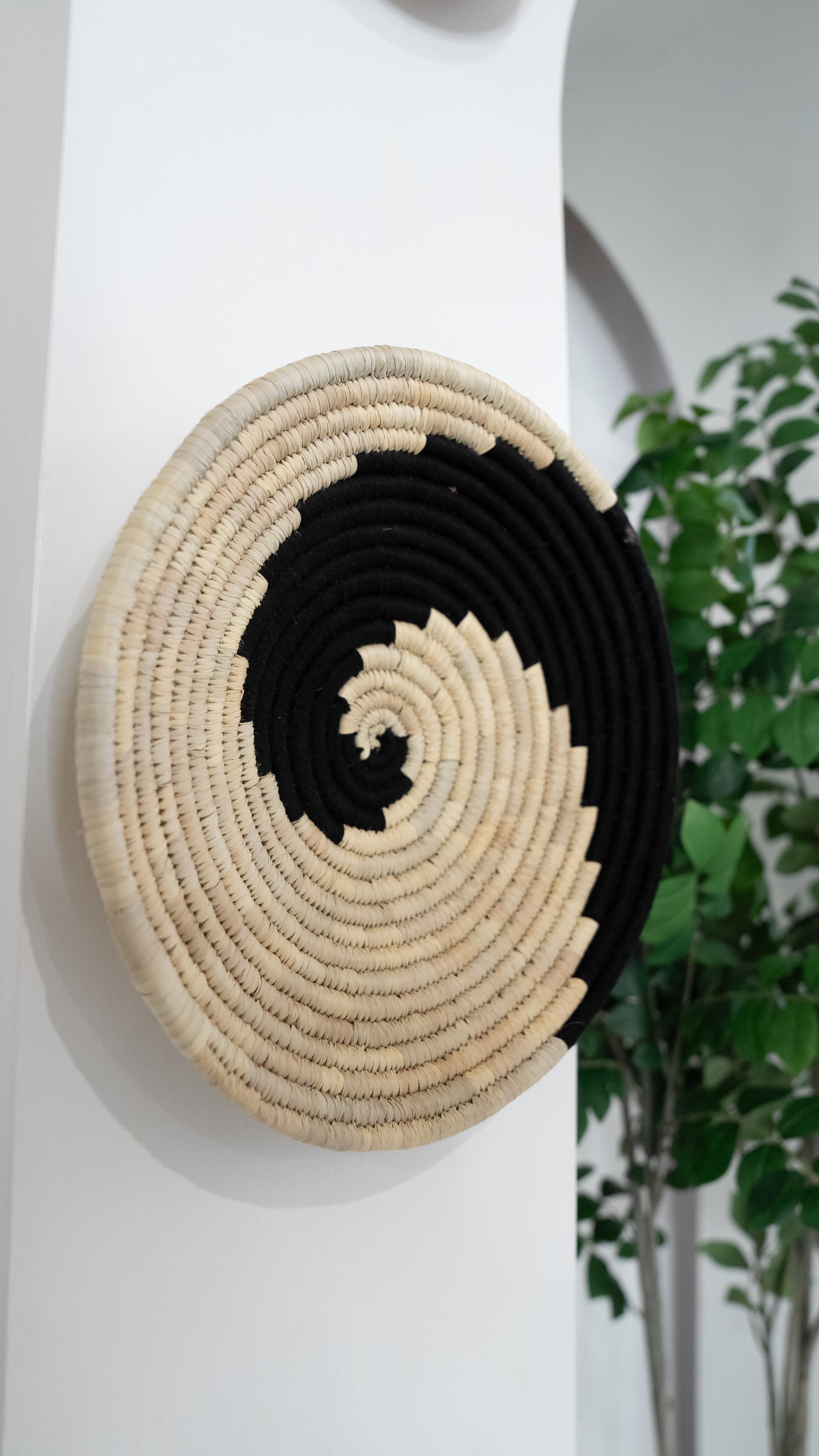 Wall Basket Black Swirl